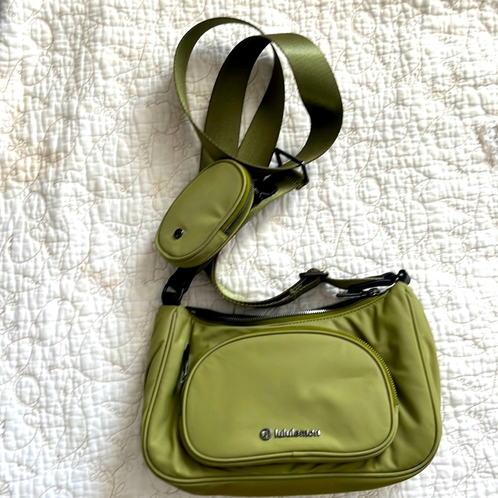 Lululemon crossbody purse